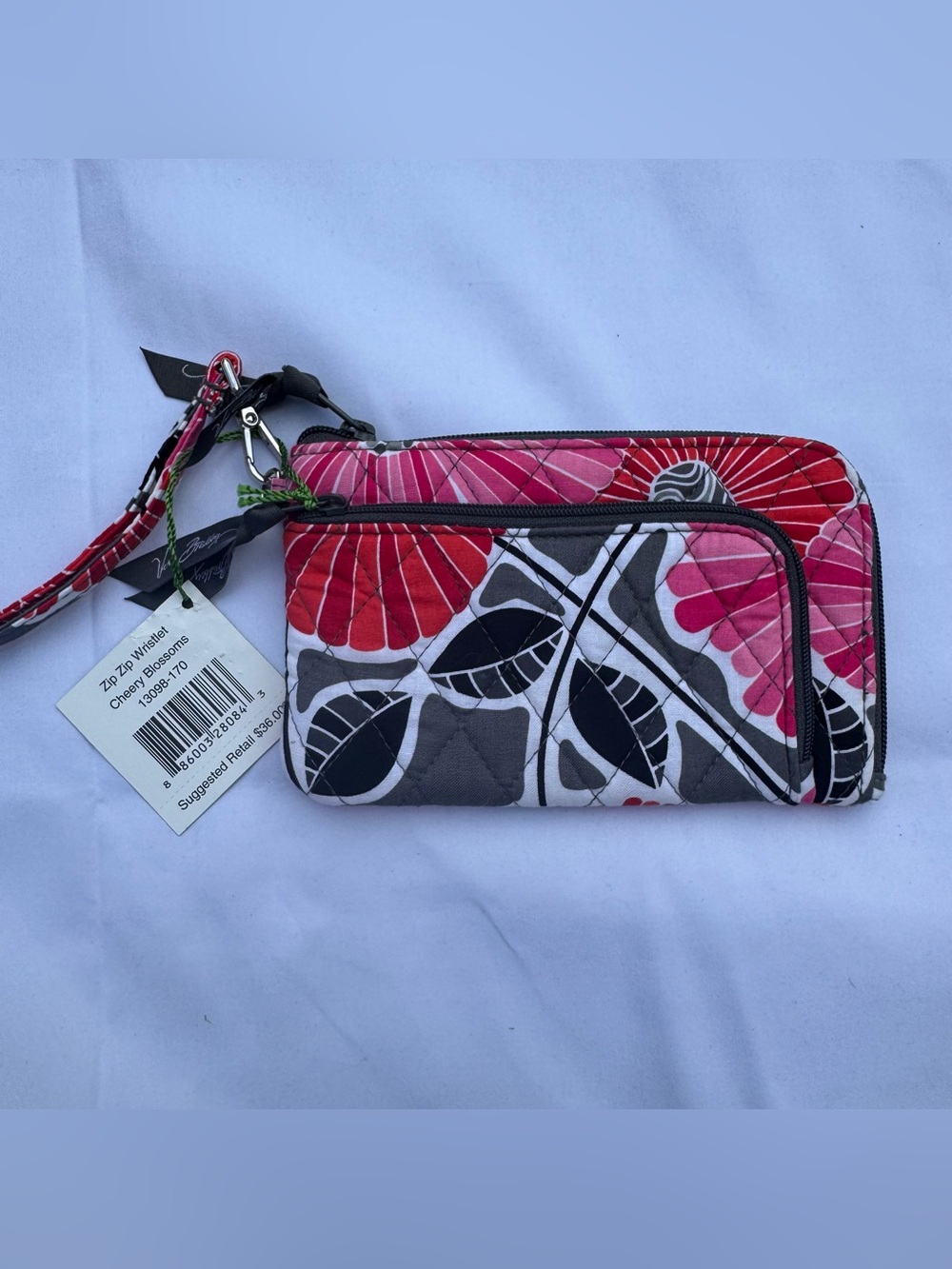 VERA BRADLEY CHEERY BLOSSOMS ZIP ZIP WRISTLET WALLET - BRAND NEW WITH TAGS